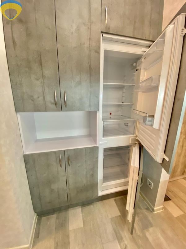 продажа однокомнатной квартиры номер A-173752 в Приморском районе, фото номер 6
